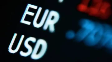 اليورو يسعى لاستعادة توازنه بالتزامن مع انطلاق أسبوع قرارات البنوك المركزية العالمية